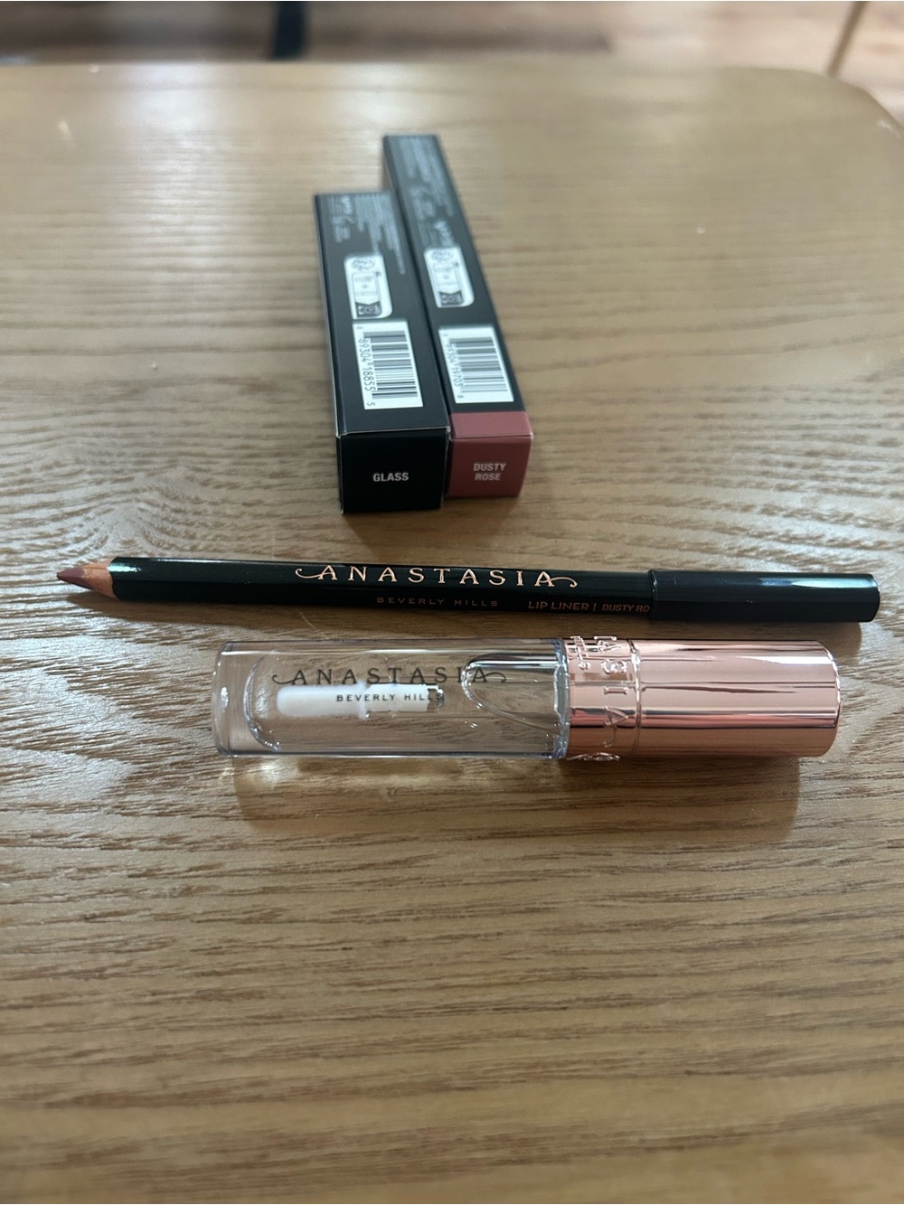 ABH Dusty Rose Lip Color — Women Makeup and lip gloss